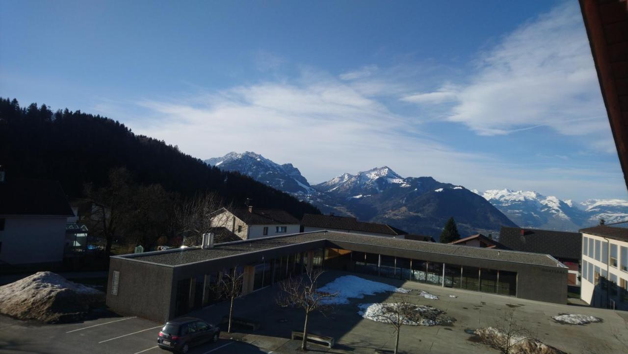 Gasthaus Krone Ubersaxen 外观 照片