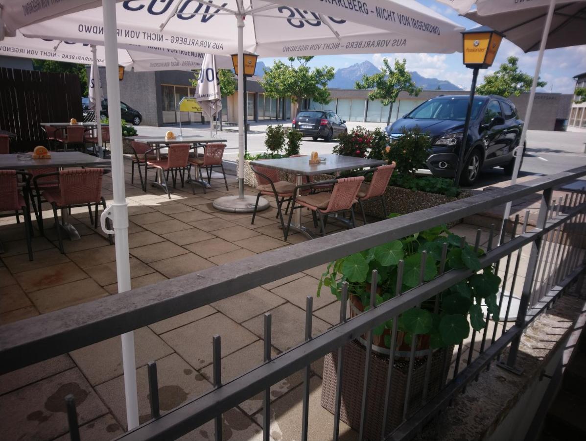 Gasthaus Krone Ubersaxen 外观 照片