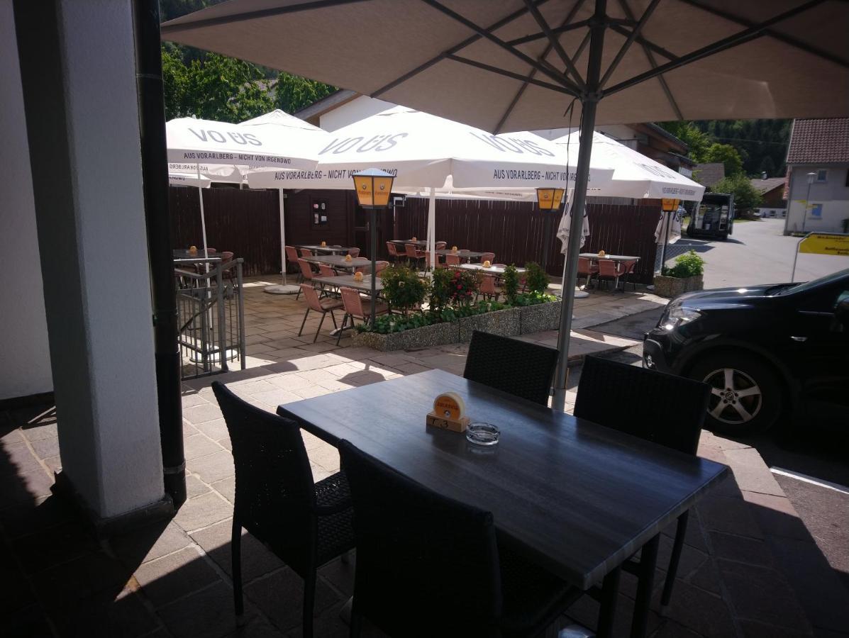 Gasthaus Krone Ubersaxen 外观 照片
