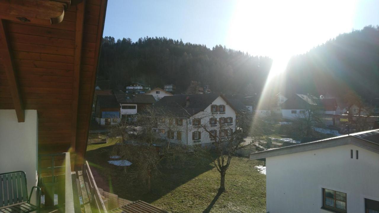 Gasthaus Krone Ubersaxen 外观 照片